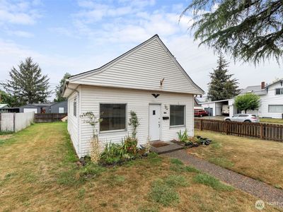 119 SW Cascade Avenue