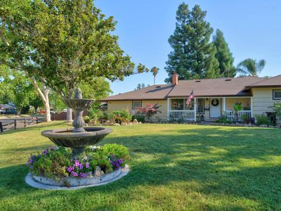 2401 Saint Francis Dr