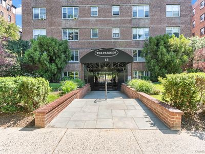 12 Westchester Avenue #6F