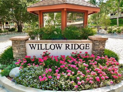 2516 E Willow St Unit 203