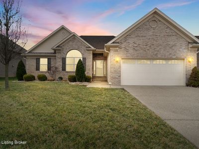 10012 Crooked Oak Way