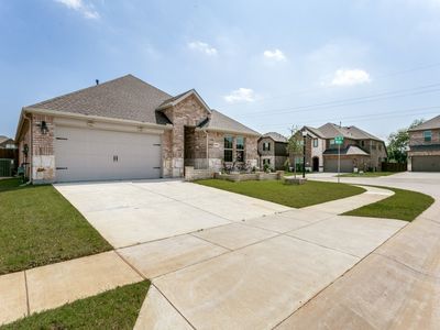 9704 Autumn Leaves Ln