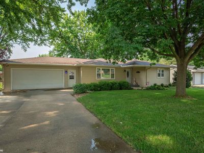 219 W South Ave