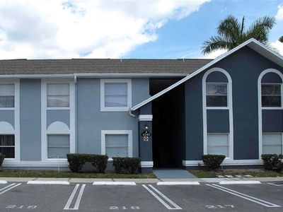 4240 Pershing Pointe Pl APT 2