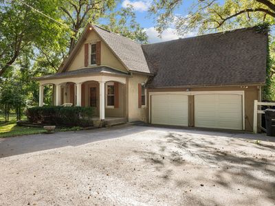 1100 34th Ave