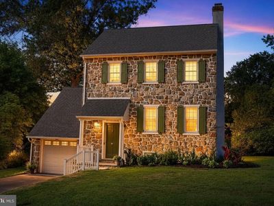 22 Carriage Ln