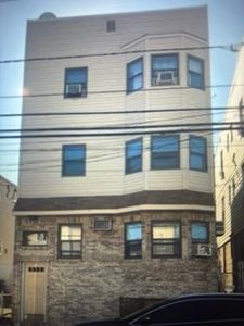 82 Prospect Ave