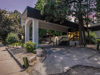 2375 S Linden Court #201