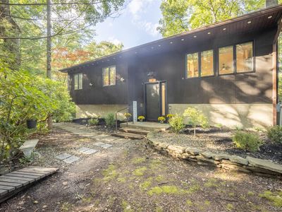 3 Lauretta Drive