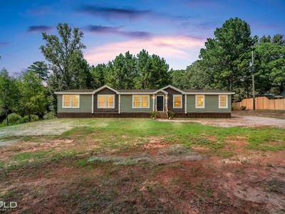 Property at 9590 Deren Rd, Mooringsport, LA
