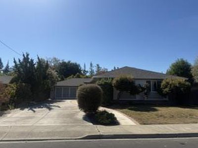 368 Dawson Dr