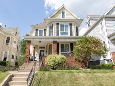1106 7th Street