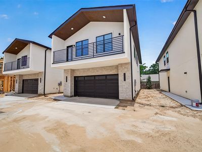 1811 N Spring Dr #6