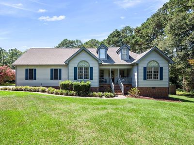 400 La Vista Ct