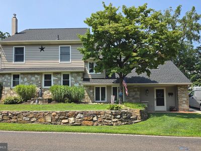 Property at 39 Lower Morrisville Rd, Fallsington, PA