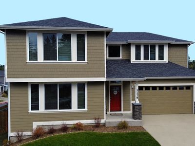 1115 NE Sockeye Court