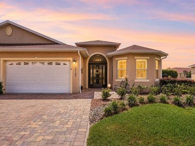 Property at 10199 Mainsail Dr, Oxford, FL