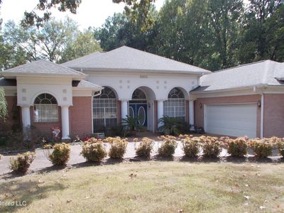 8681 Collinswood Dr