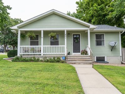 Property at 401 E Benton St, Winterset, IA