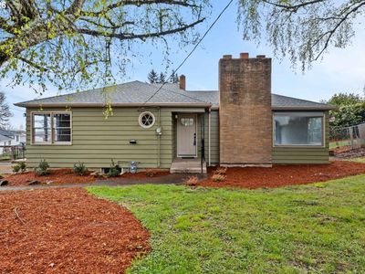 900 Cascade Dr NW