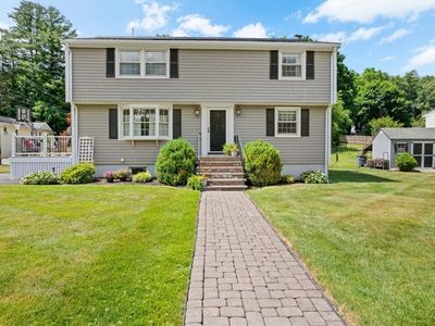 5 Summer Ln