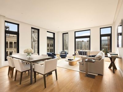 111 Leroy St Floor 9