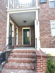 162 Bard Ave APT 3A