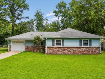108 Raymond Dr
