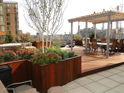 455 Main St APT 10M