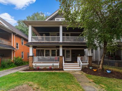 1325 W 110th St