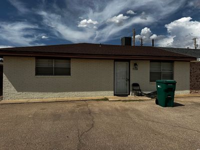 708 E Sunset Dr