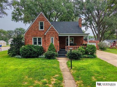 644 Linden Ave