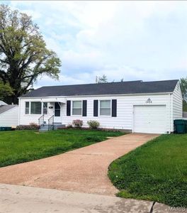 1410 Akron Dr