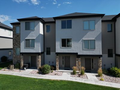 149 W Autumn Ln