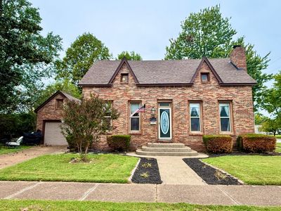 Property at 621 Metropolis St, Metropolis, IL