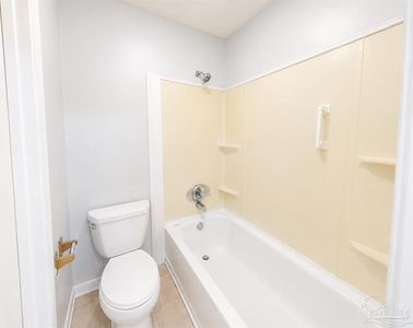 3410 Green Briar Cir #4-1