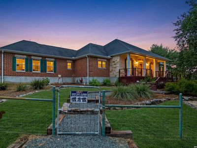 1610 HILLTOP RDG