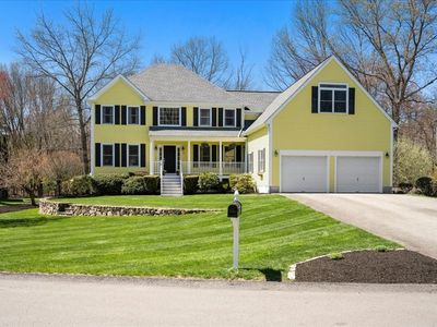 25 Bunker Ln