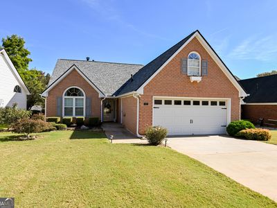 390 Fairway Ct