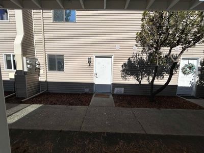2005 NE Terre View Dr APT A5