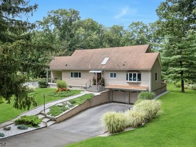 25 Bryers Ln