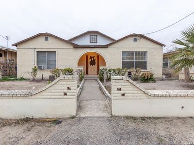 1576 El Indio Hwy
