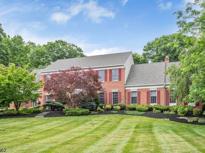 4 Ashley Dr