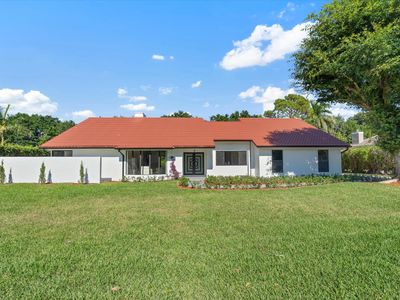 4543 Gleneagles Drive