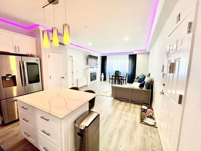 6316 Forest Ave APT 1B