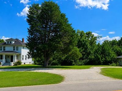 1600 Koch Rd