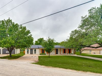 512 Grandview Dr