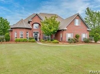 8207 Stonewall Ct