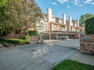 5720 Marquita Ave APT 5