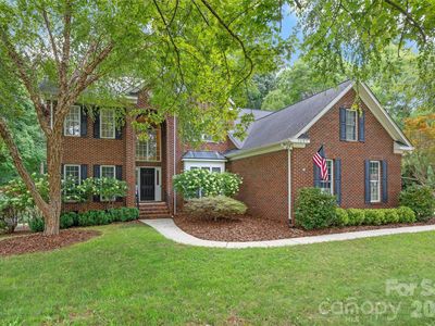 1607 Crestgate Dr